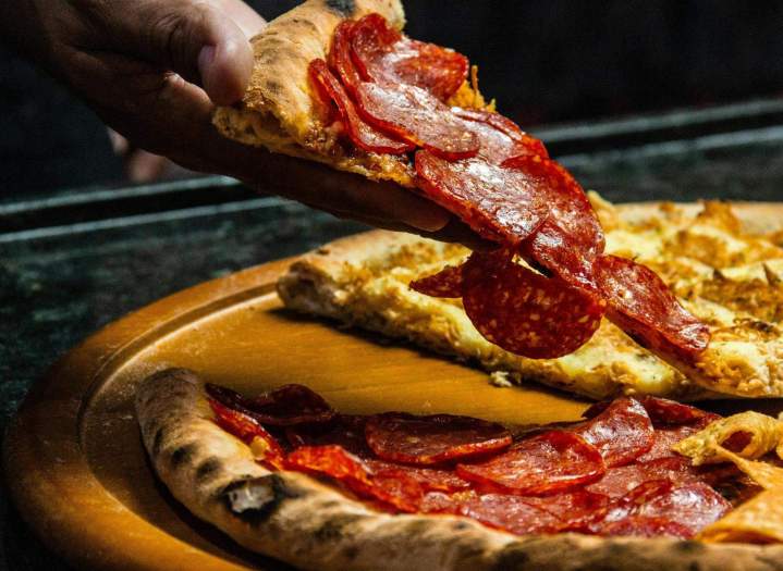 Pizza à déguster sur place ou à emporter Martinique